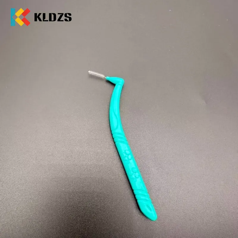 Sikat Interdental Tipe L Semanggi Empat Daun