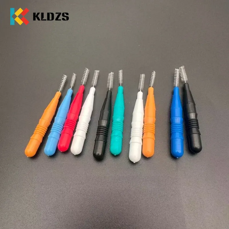 Sikat Interdental berbentuk labu