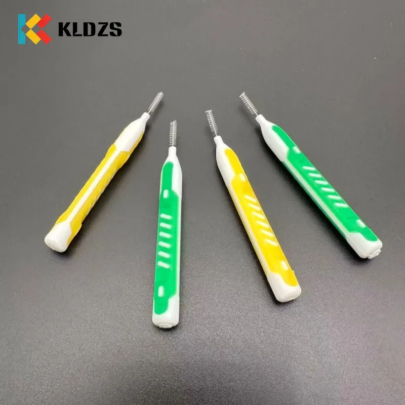 Sikat Interdental Tipe I yang Berlebihan